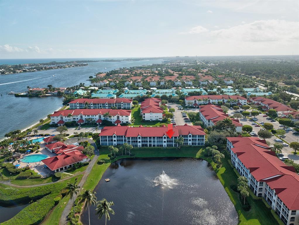 HALF MOON BAY CONDO - Residential Lease