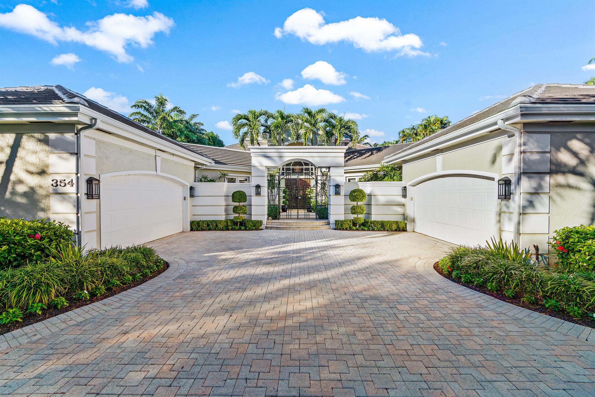 Admirals Cove - Residential