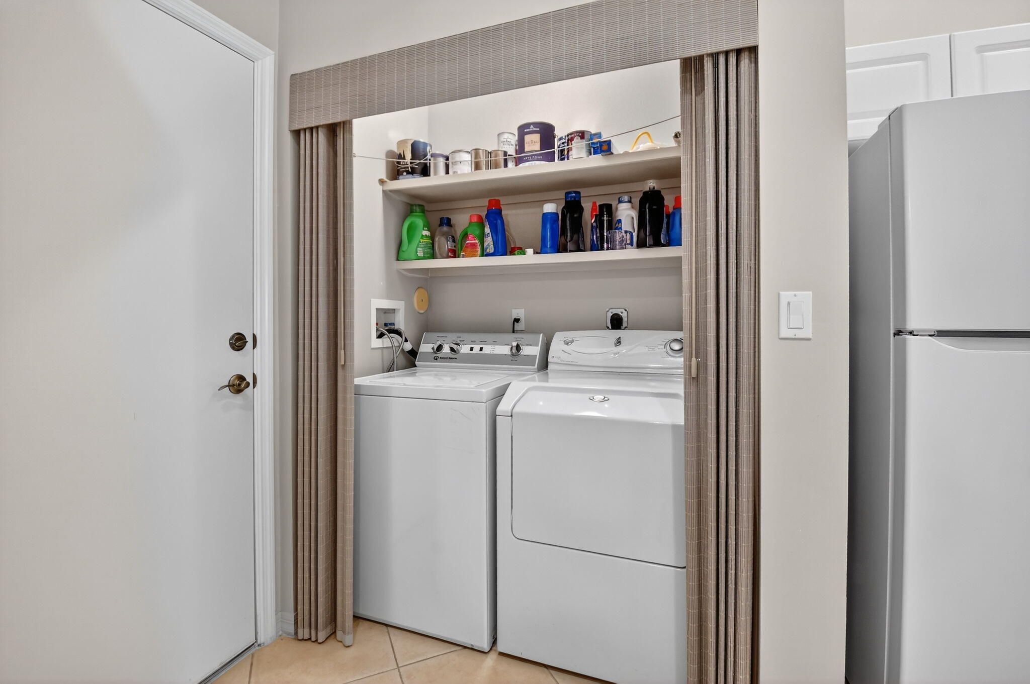 TUSCANY BAY - Residential