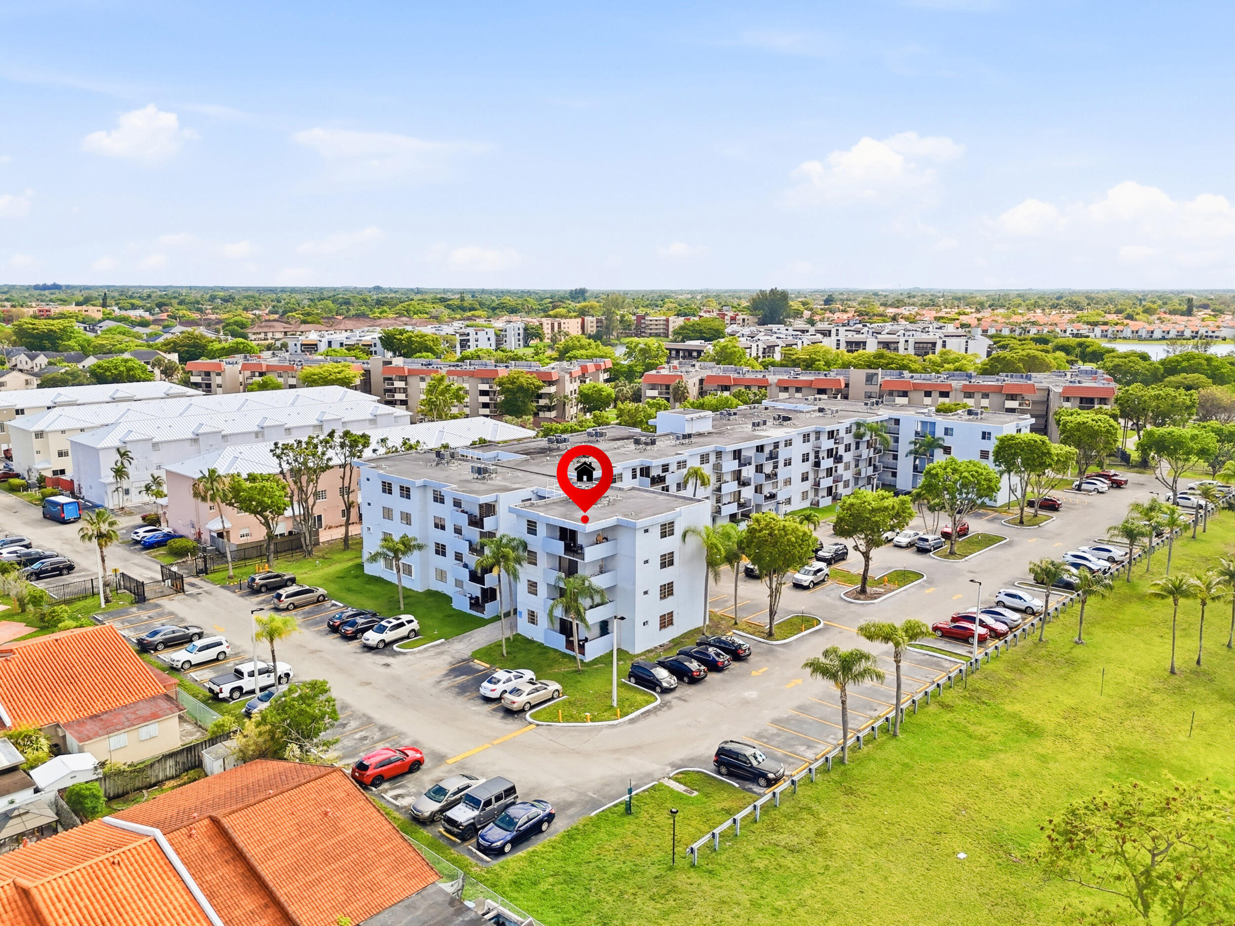 SEGOVIA CONDO - Residential