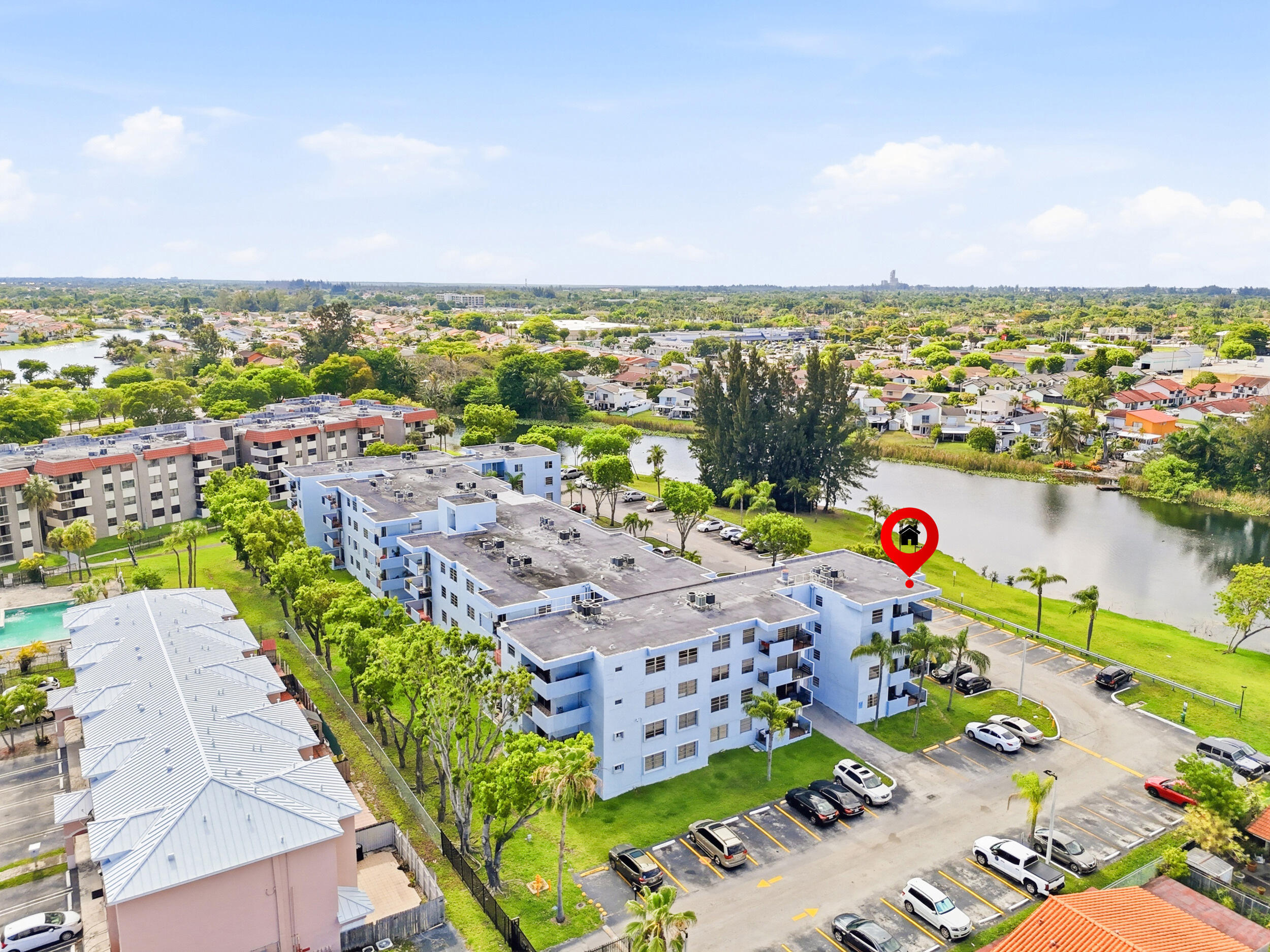 SEGOVIA CONDO - Residential
