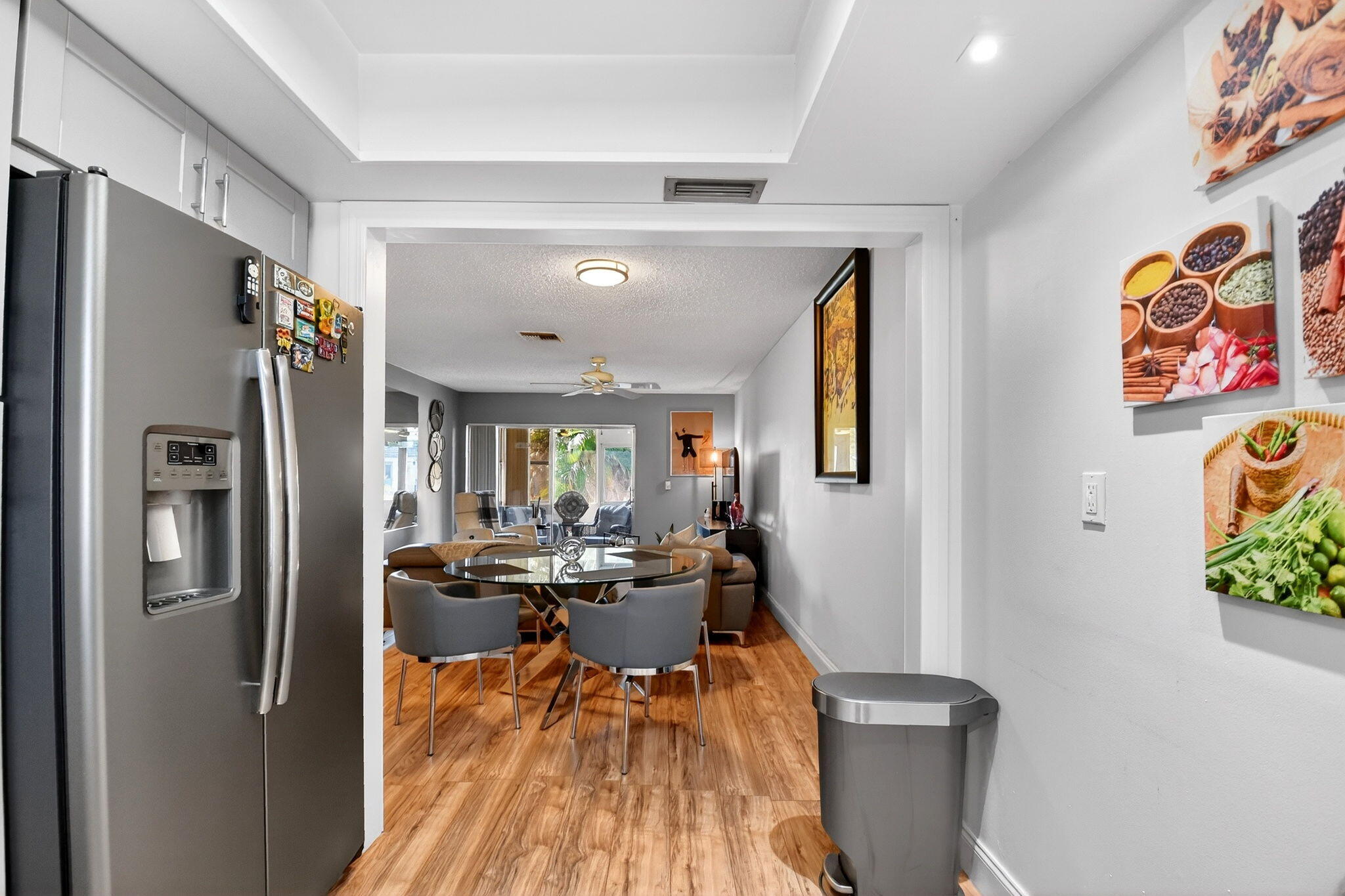 CRESTHAVEN VILLAS CONDO 33 - Residential