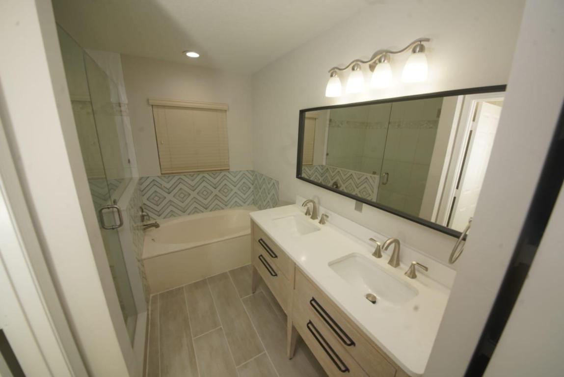 VICTORIA WOODS 3B - Residential Lease