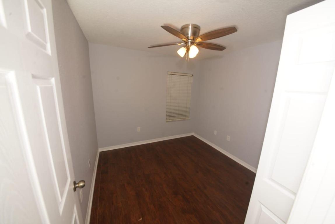 VICTORIA WOODS 3B - Residential Lease