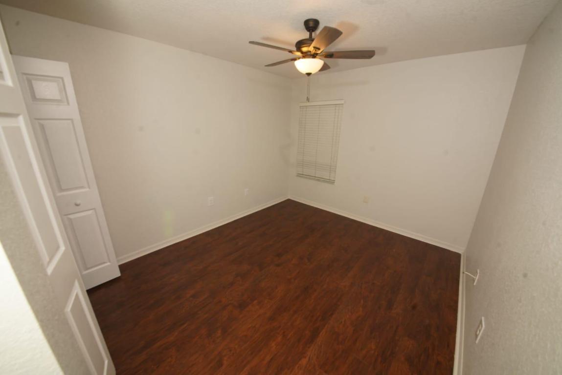 VICTORIA WOODS 3B - Residential Lease