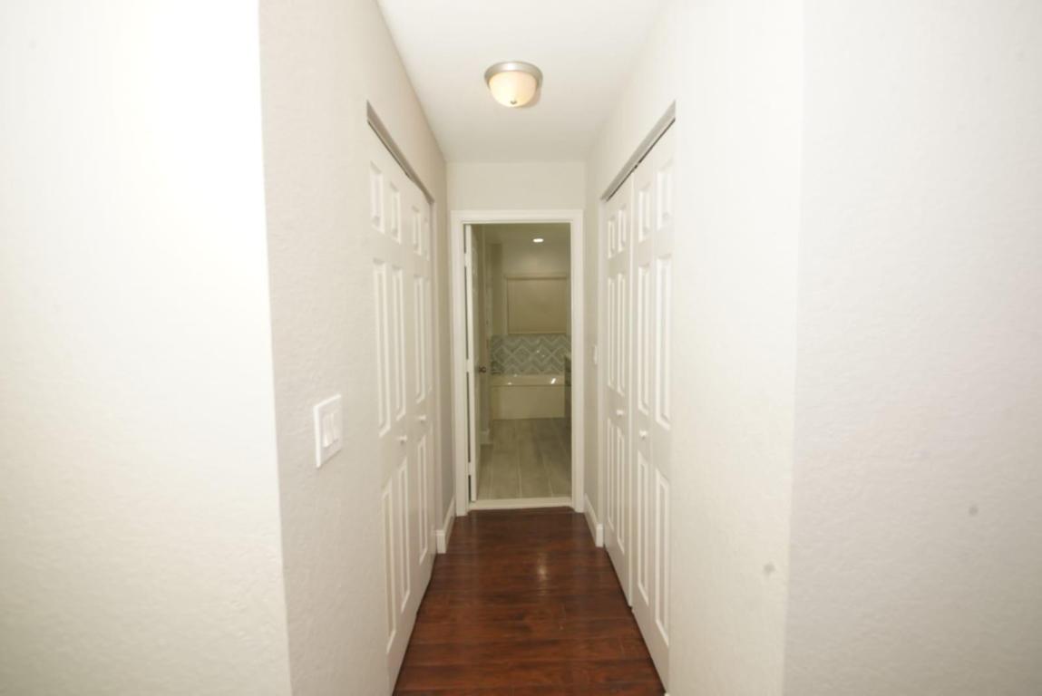 VICTORIA WOODS 3B - Residential Lease