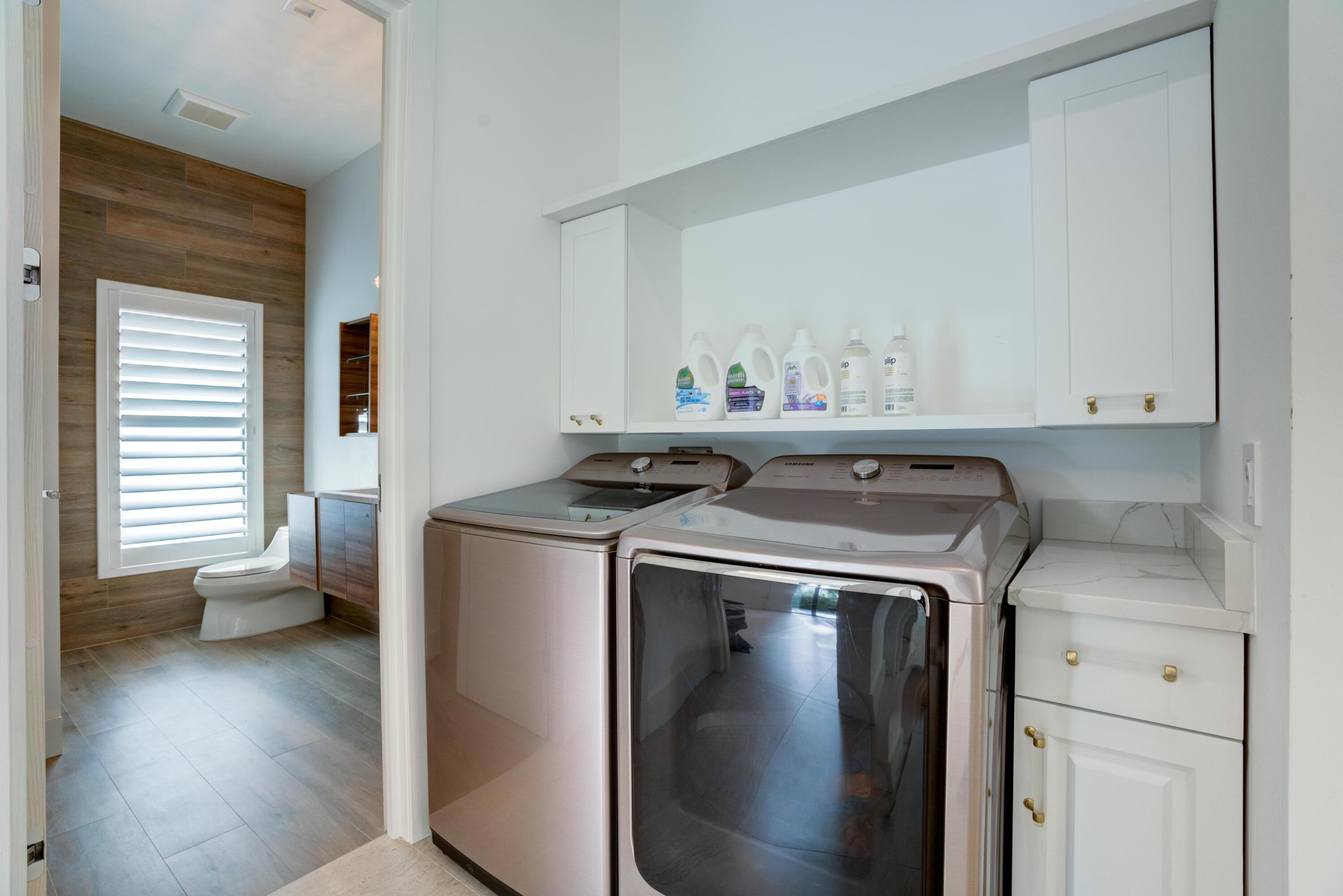 WATERWAY MANOR - Residential