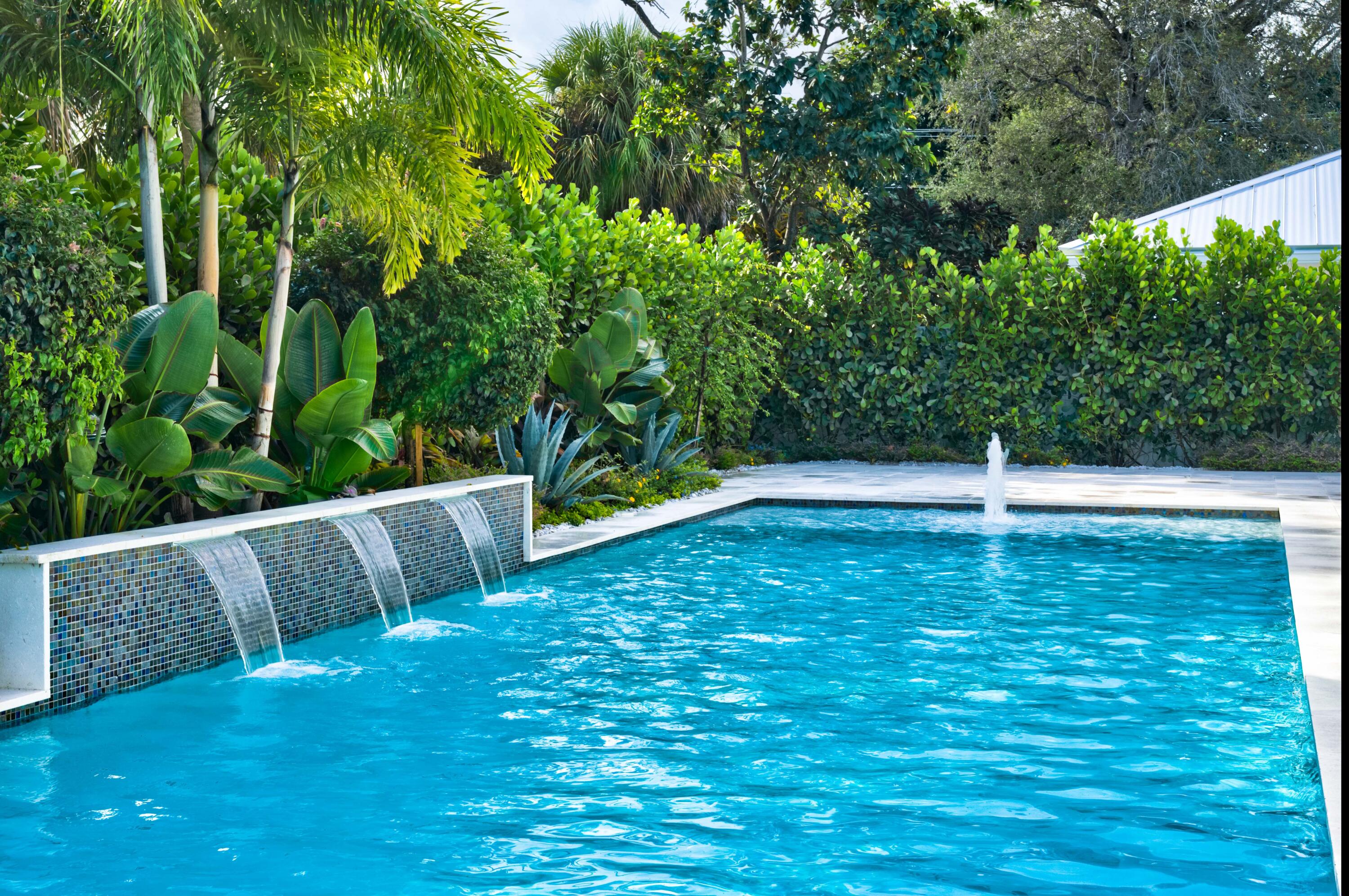 WATERWAY MANOR - Residential