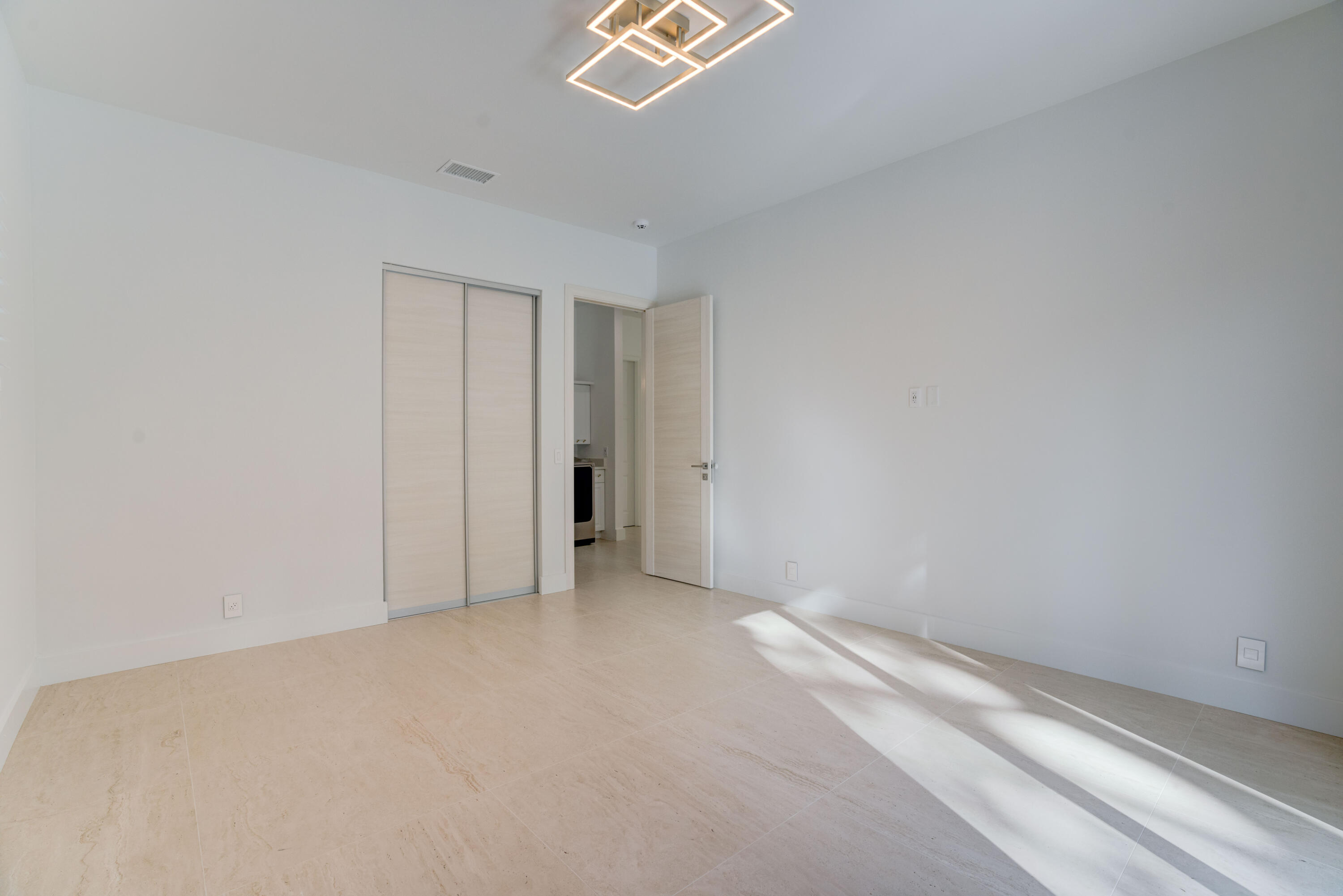 WATERWAY MANOR - Residential