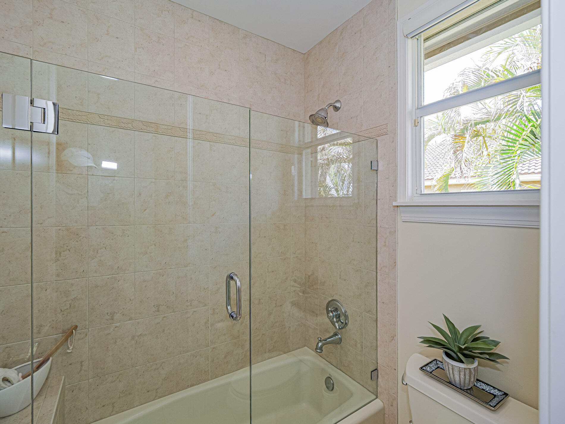 PALM COVE GOLF & YACHT CLUB - Residential