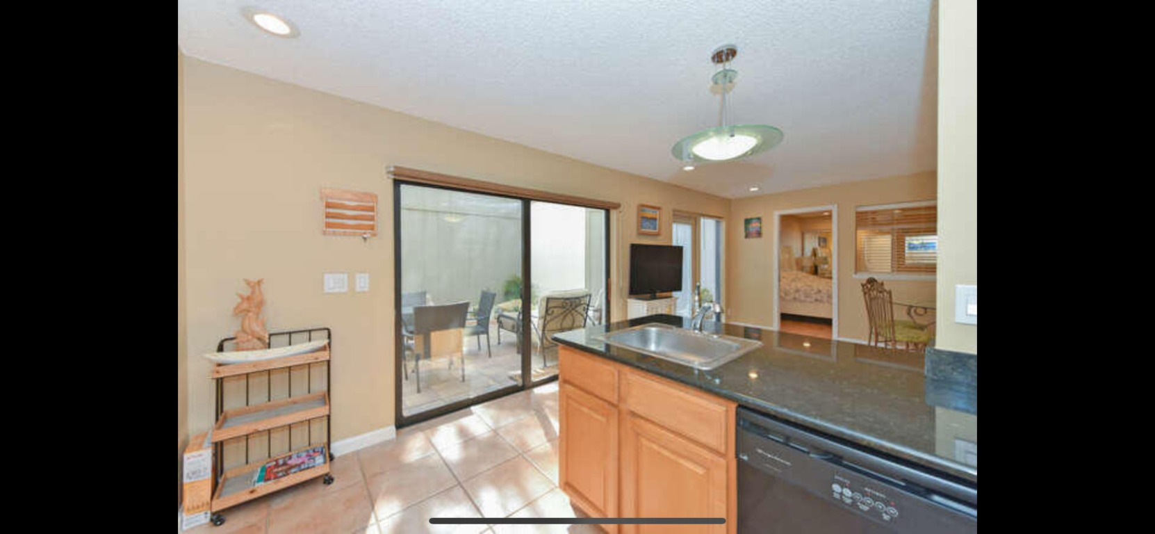 SEA LOFTERS CONDO - Residential