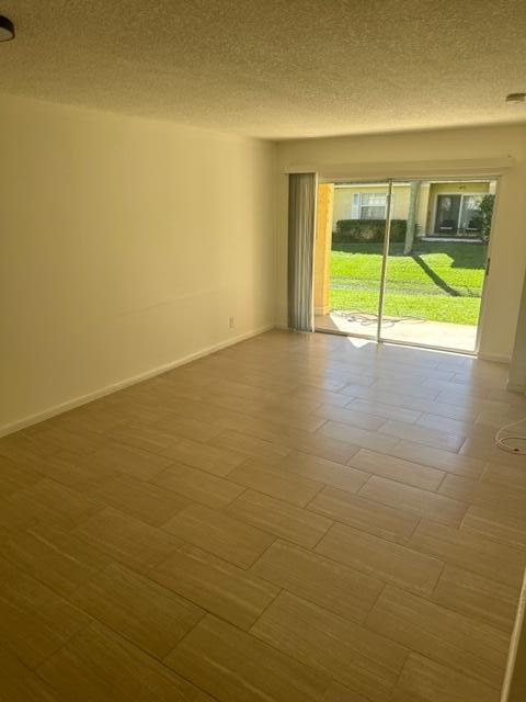 BAY REACH CONDOMINIUM - Residential