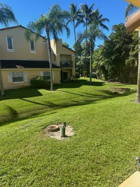 BAY REACH CONDOMINIUM - Residential