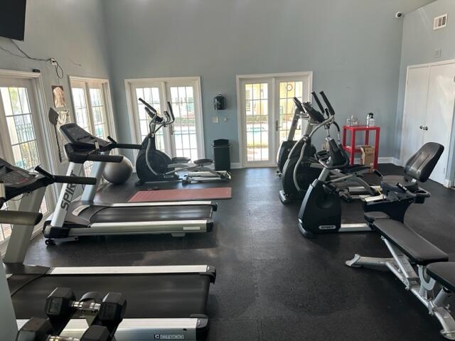 BAY REACH CONDOMINIUM - Residential