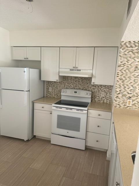 BAY REACH CONDOMINIUM - Residential