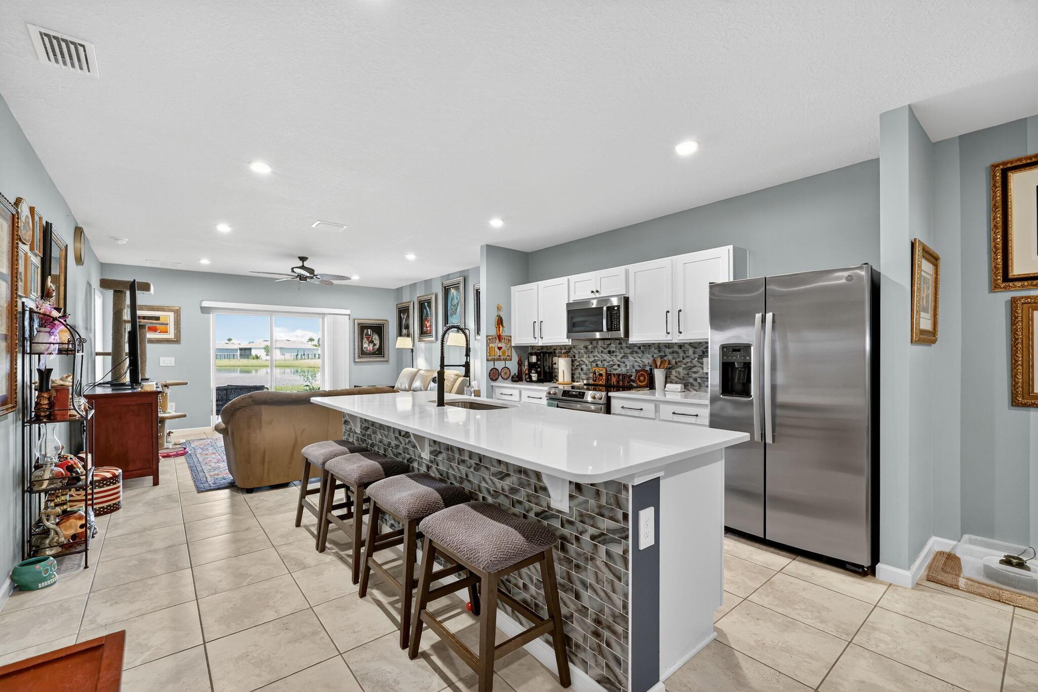 AVALON CROSSING - Residential