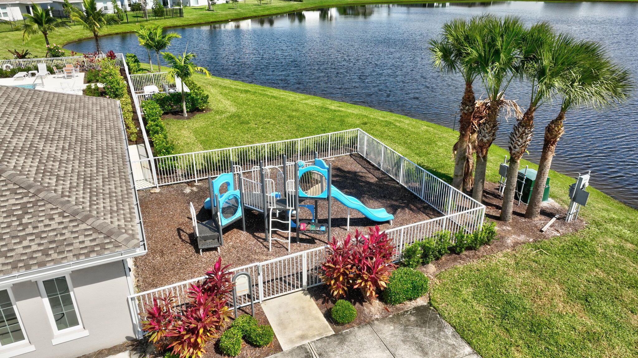 AVALON CROSSING - Residential