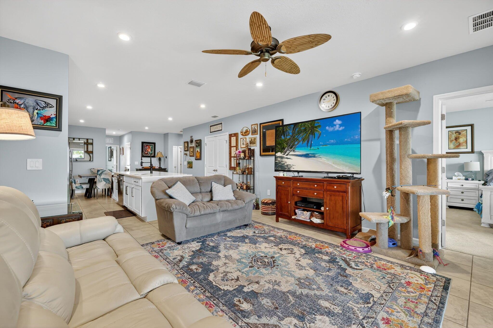 AVALON CROSSING - Residential