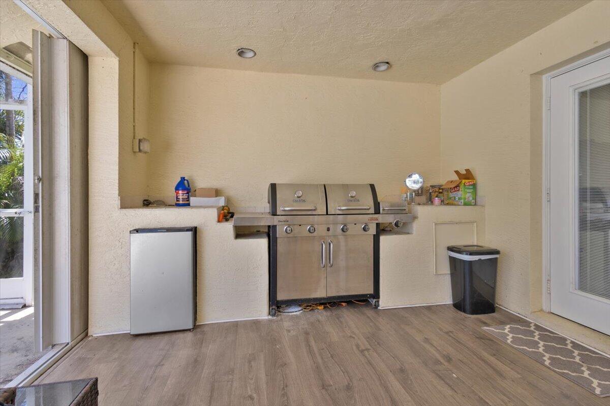 PORT ST LUCIE SECTION 17 - Residential