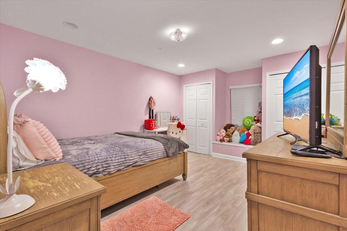 PORT ST LUCIE SECTION 17 - Residential