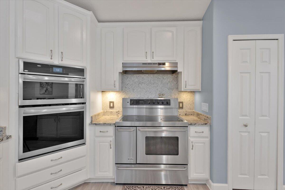 PORT ST LUCIE SECTION 17 - Residential