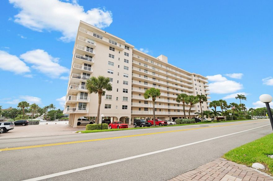 Hillsboro Beach 2/2 furnished condo available for annual lease, seasonal with a minimum of 4 months, at a slightly higher rate per month. Enjoy the constant boat parade of the Intracoastal waterway from your 2nd floor balcony that feels like you are on a boat. This unit has easy access with parking right below 1 flight of stairs. It is very clean and well maintained with new flooring and impact glass. Laundry on site. Le Baron has an ocean front pool and private beach access with clubhouse. Great Intracoastal views from living room and one of the bedrooms. No pets. Assigned parking space and plenty of guest spaces. Location location.
Tenant responsible for transient tax under 6 months & 1 week.