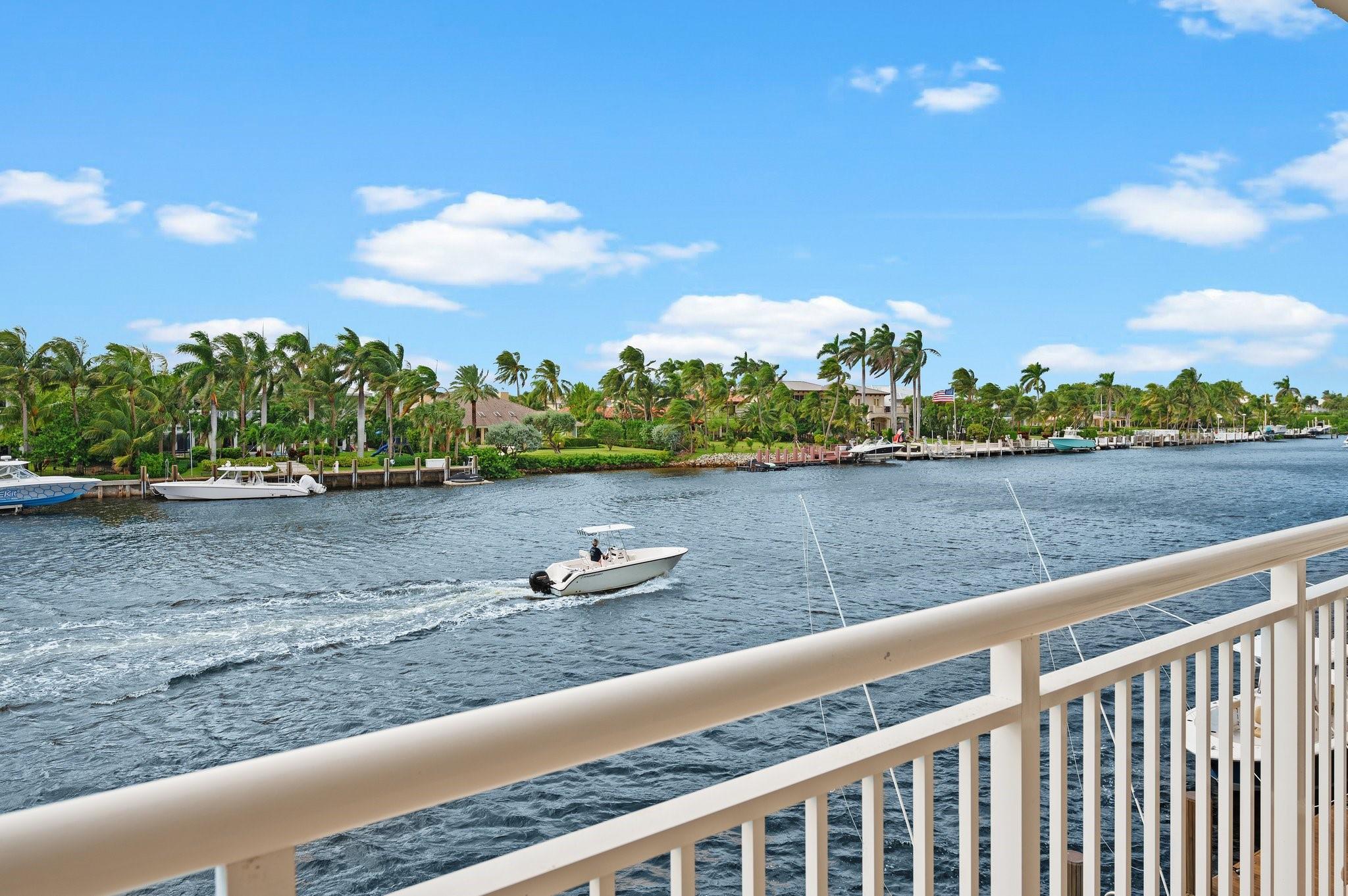 Hillsboro Le Baron Condo - Residential Lease