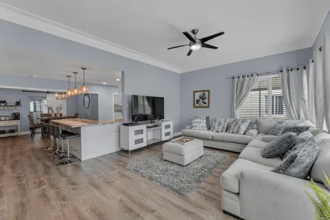 721 NE 15th Avenue, Fort Lauderdale, FL MLS: R11033978