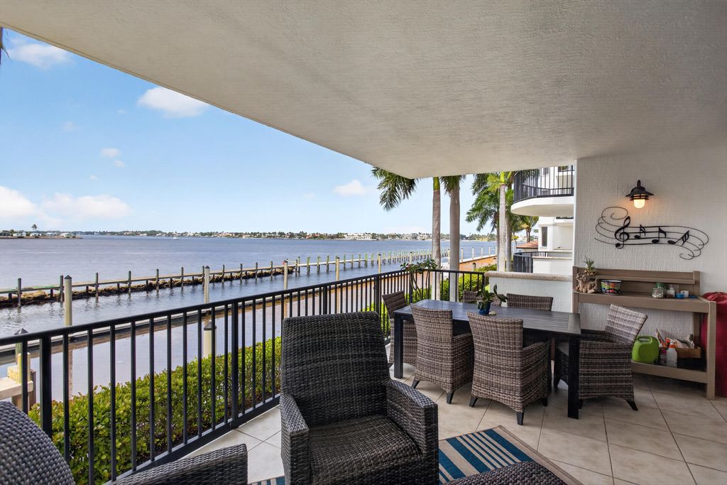 Photo of 2700 S Federal Highway #203, Boynton Beach, FL 33435 (MLS # B26056593)