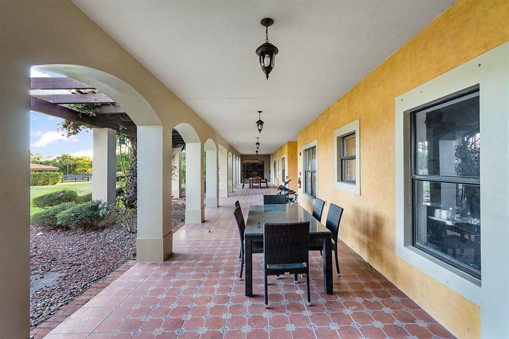 Acreage & Unrec - Residential