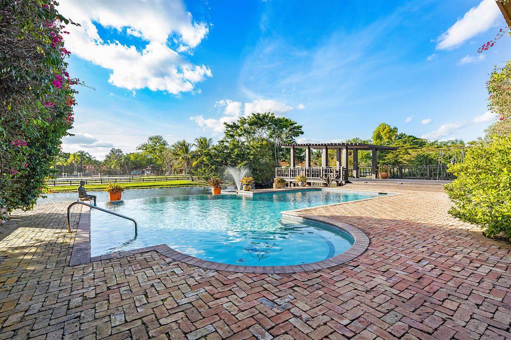 Acreage & Unrec - Residential