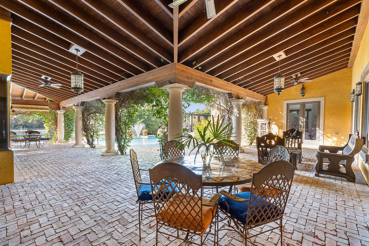 Acreage & Unrec - Residential