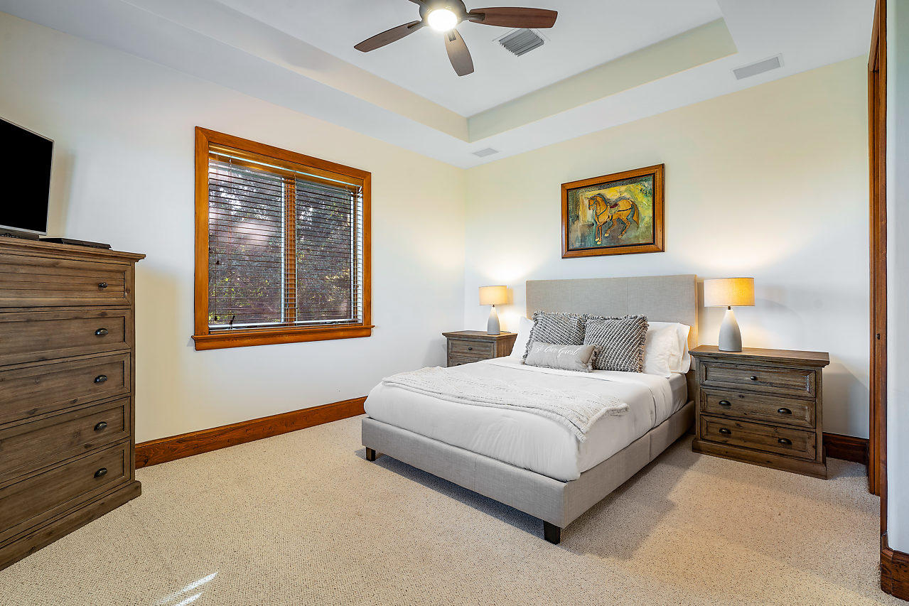 Acreage & Unrec - Residential