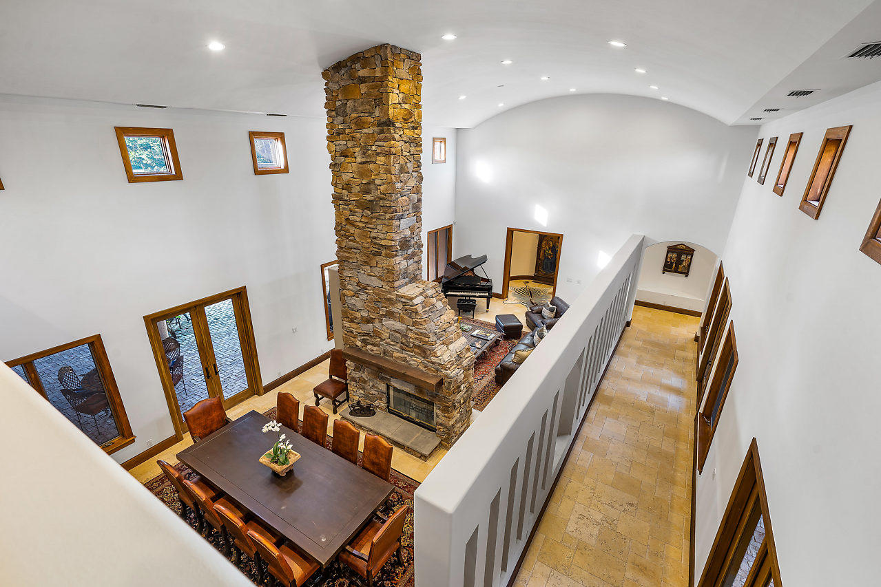 Acreage & Unrec - Residential