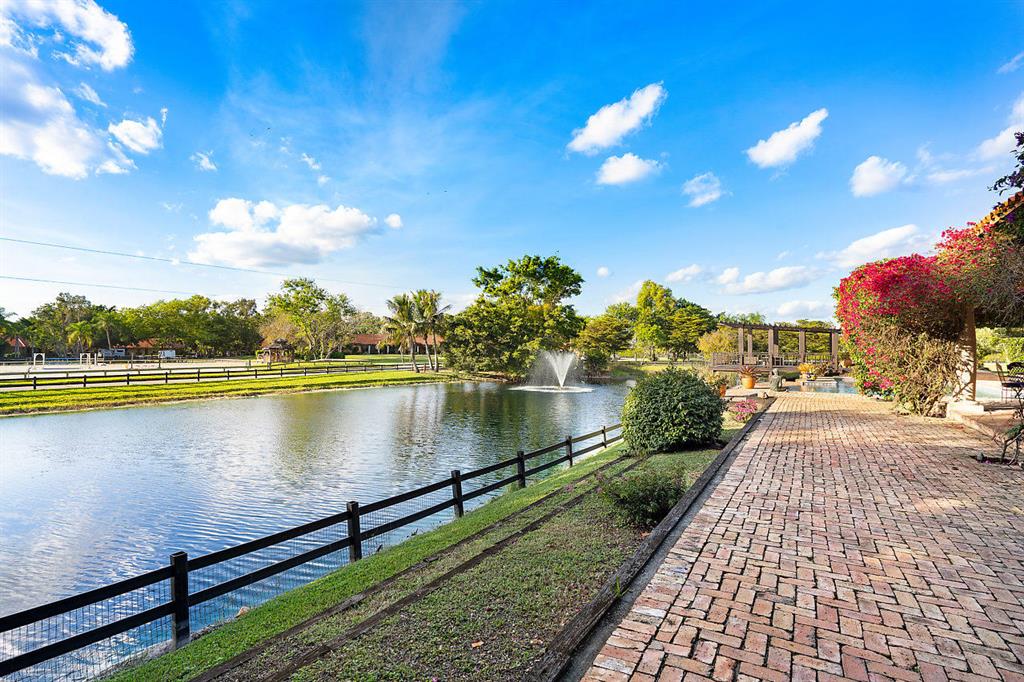 Acreage & Unrec - Residential