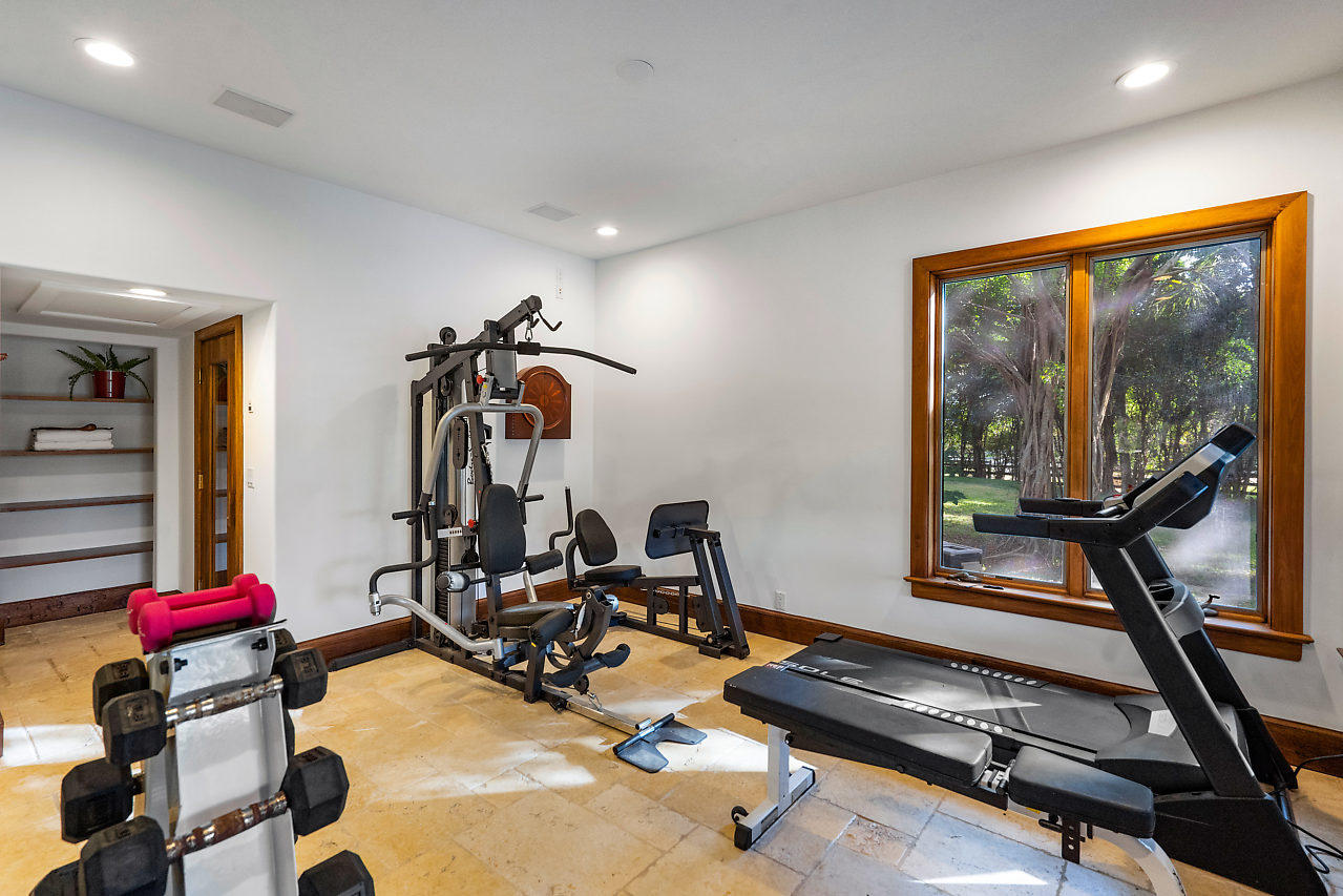 Acreage & Unrec - Residential