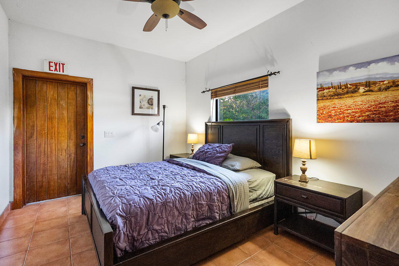 Acreage & Unrec - Residential