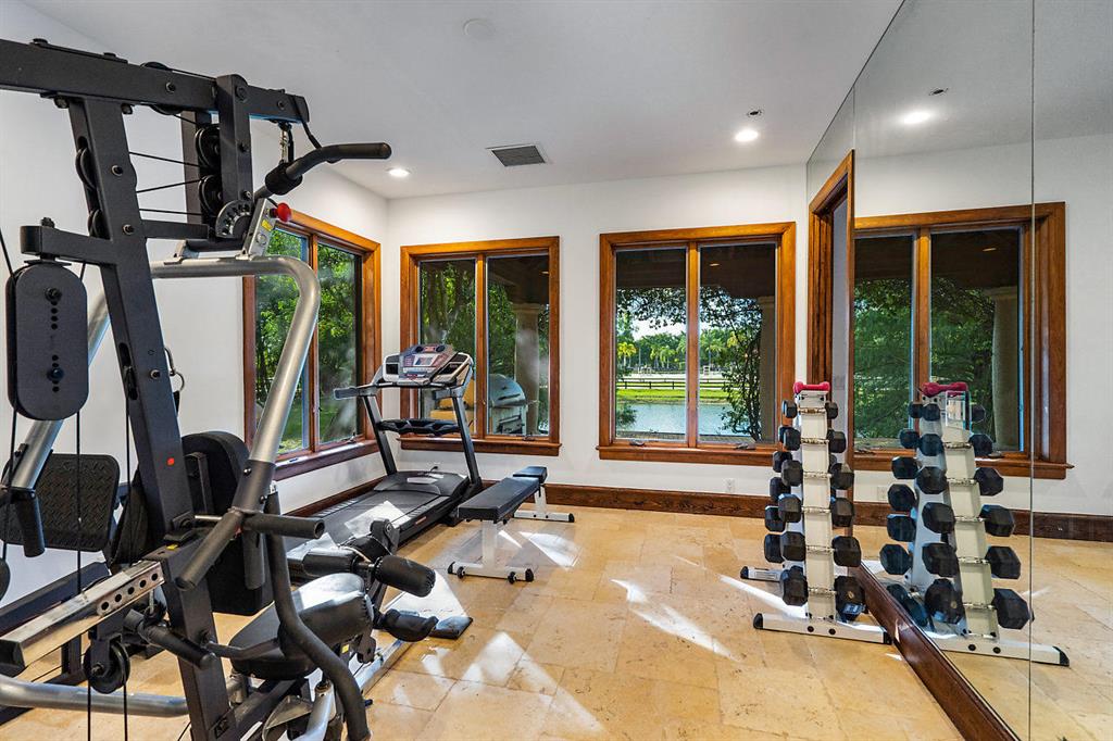 Acreage & Unrec - Residential