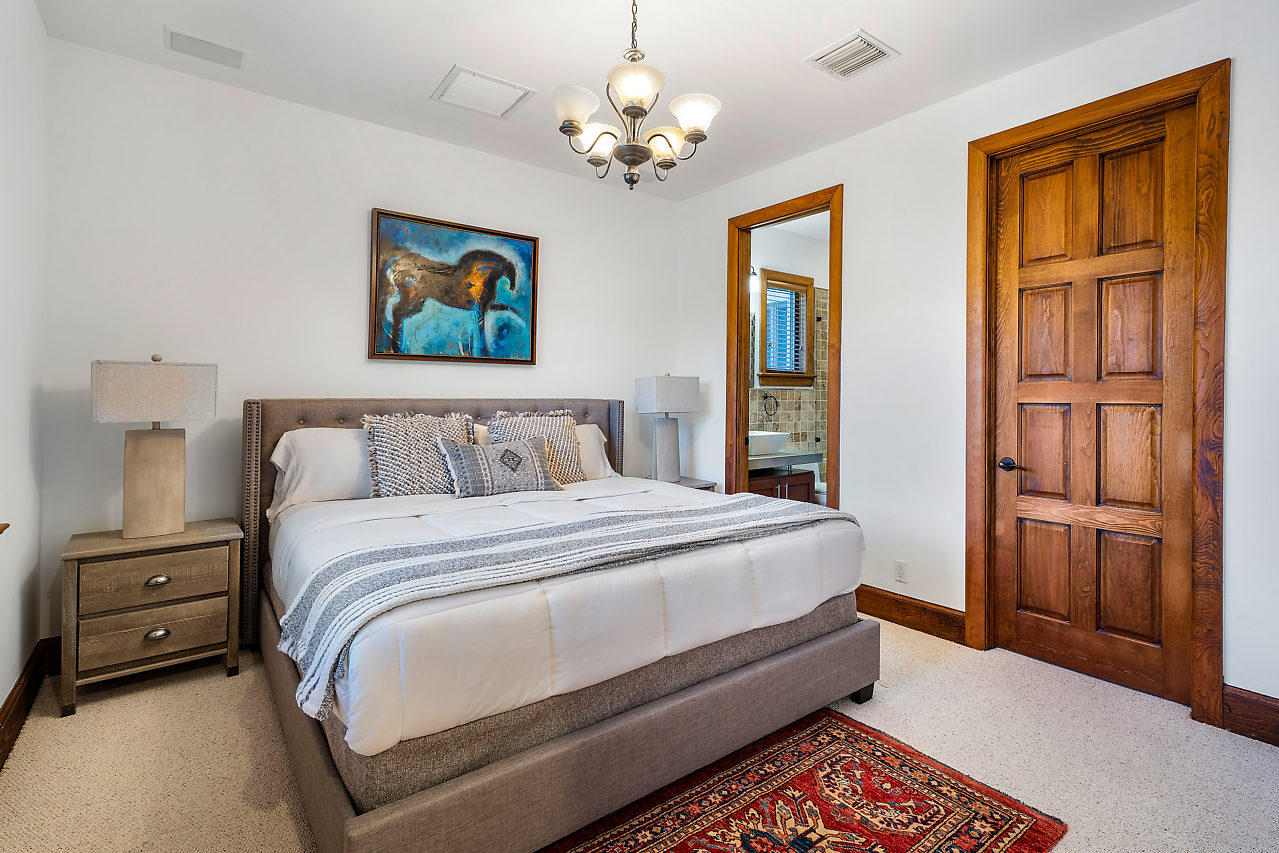 Acreage & Unrec - Residential