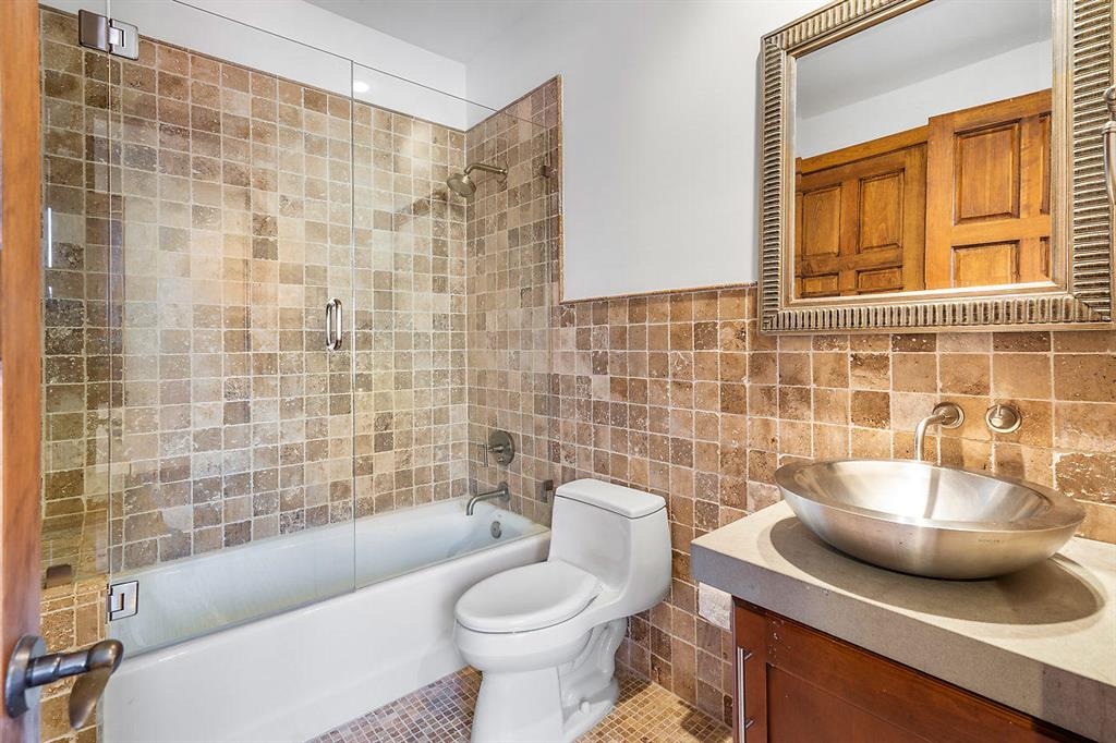 Acreage & Unrec - Residential