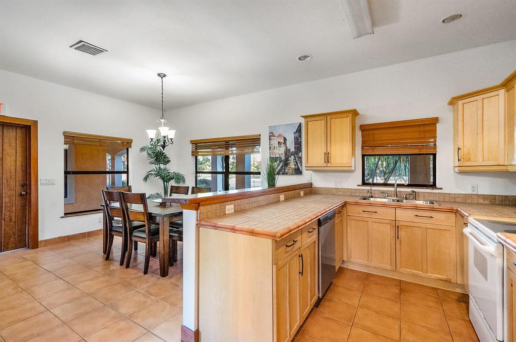 Acreage & Unrec - Residential