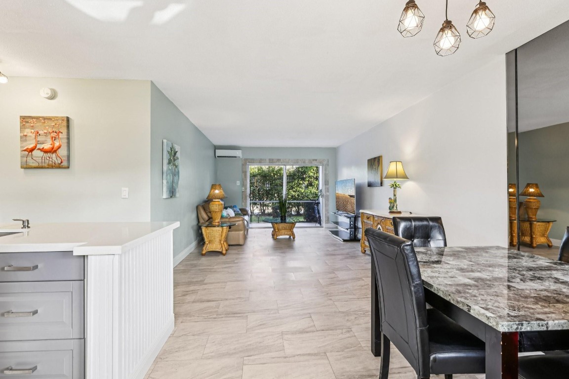 VENETIAN PARK GARDENS - Residential