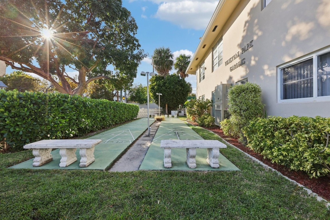 VENETIAN PARK GARDENS - Residential