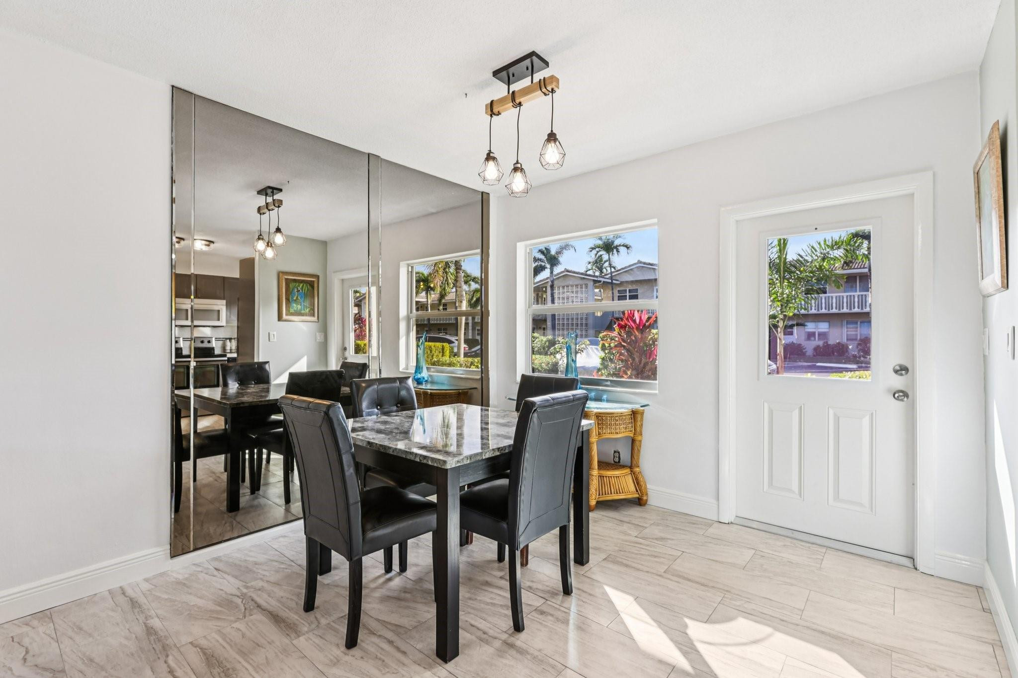 VENETIAN PARK GARDENS - Residential