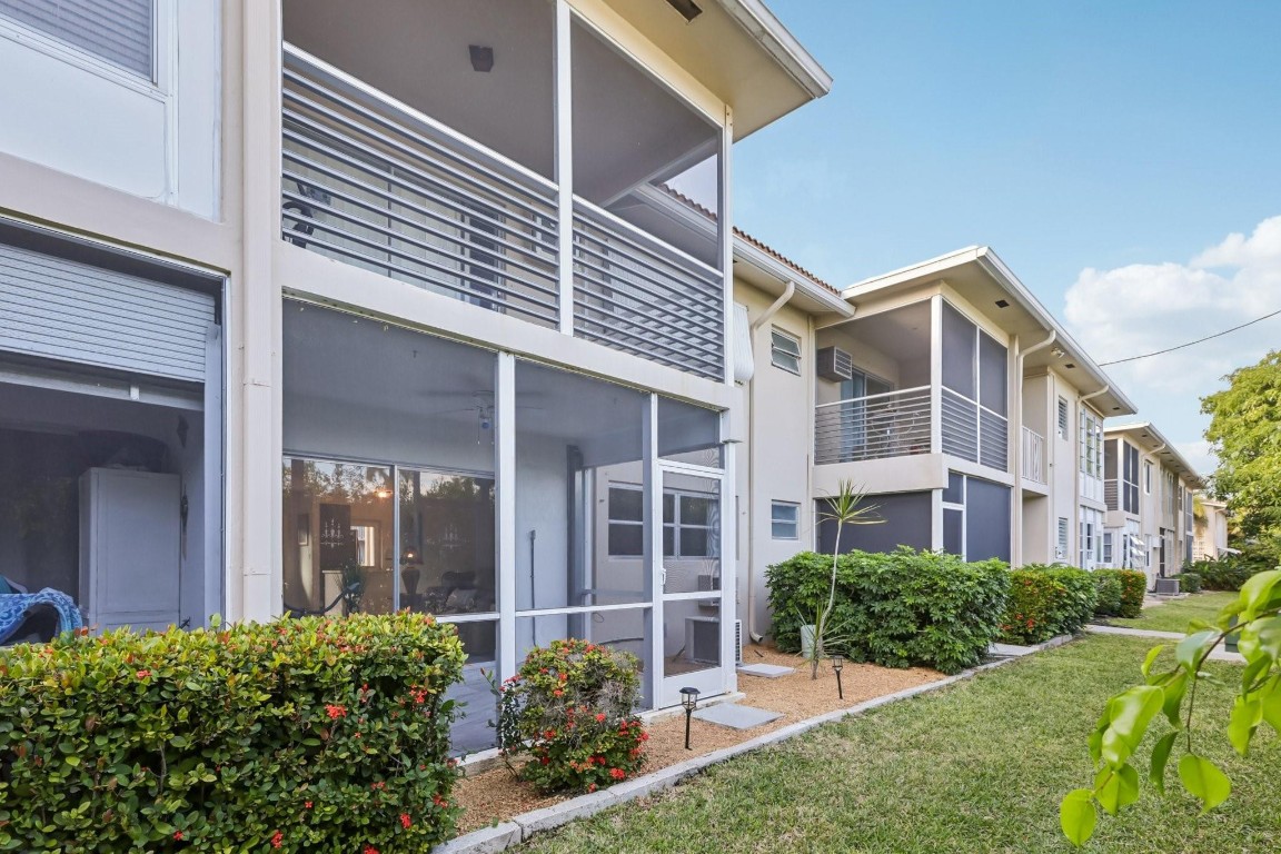 VENETIAN PARK GARDENS - Residential