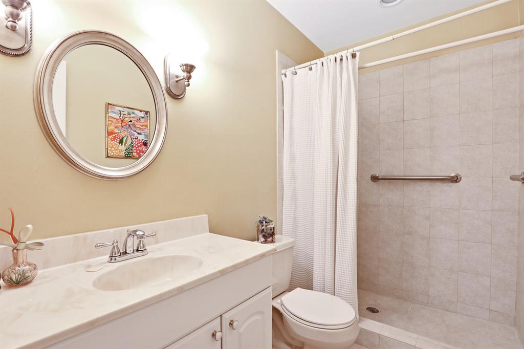 Las Verdes - Residential