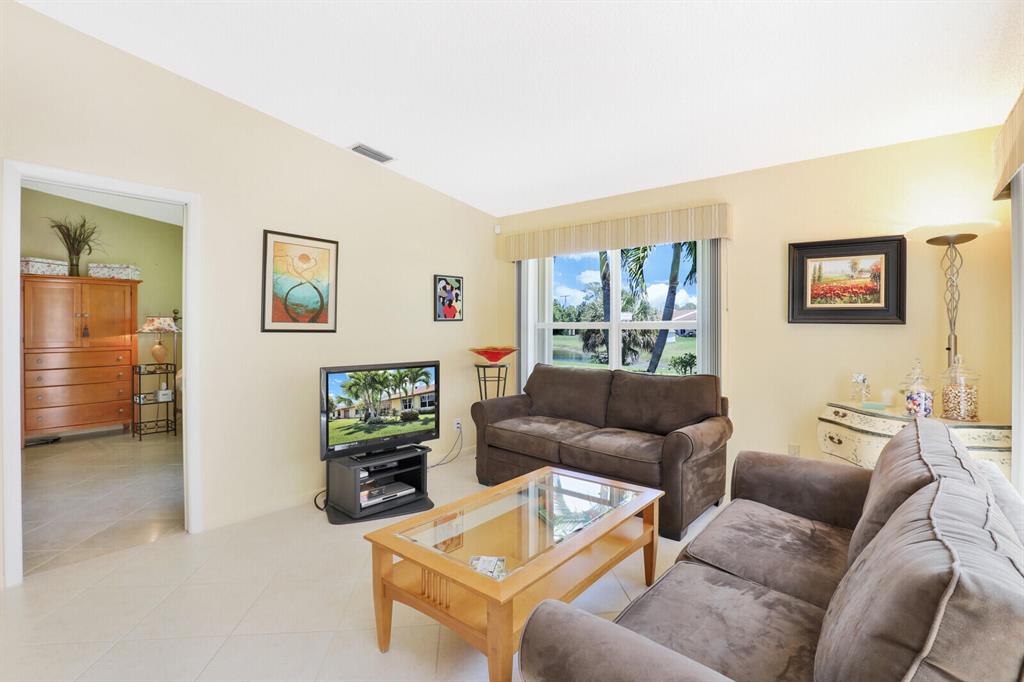 Las Verdes - Residential