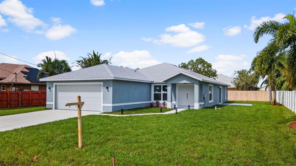 Photo of 543 SW Mccomb Avenue, Port Saint Lucie, FL 34953 (MLS # F10517151)