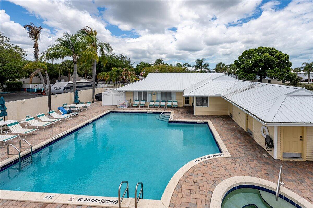 THE FOUNTAINS OF ST LUCIE - Residential