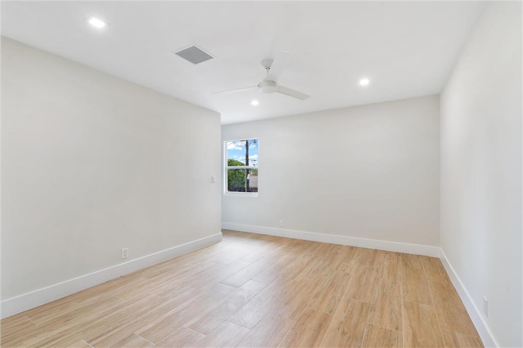 Coral Ridge Country Club - Residential